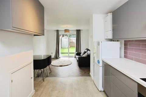 2 bedroom terraced house for sale, Barleycorn, Leybourne, West Malling