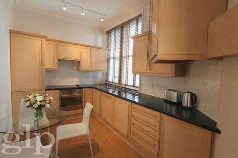 1 bedroom flat to rent, Charing Cross Road, London, Covent Garden, WC2H