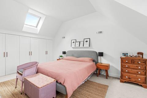 3 bedroom semi-detached house for sale, Kempster Way, Aylesbury HP22