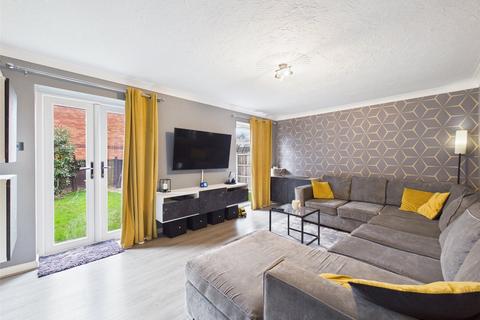 3 bedroom detached house for sale, Lower Meadow, Quedgeley, Gloucester, Gloucestershire, GL2