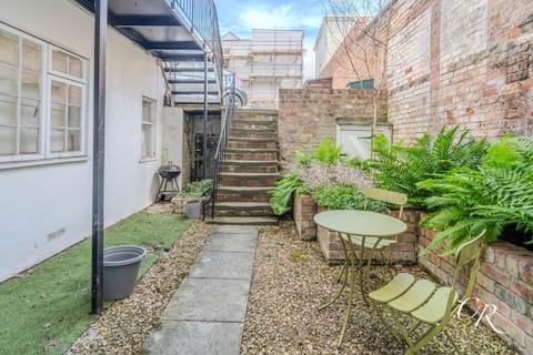 undefined, Suffolk Square, Cheltenham GL50