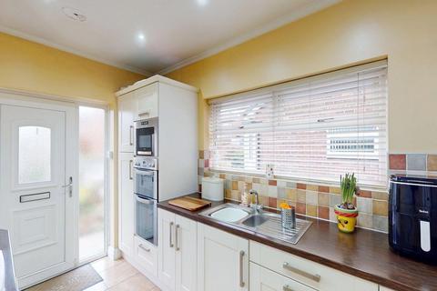 3 bedroom semi-detached house for sale, Greenhill Avenue, Farnworth, BL4