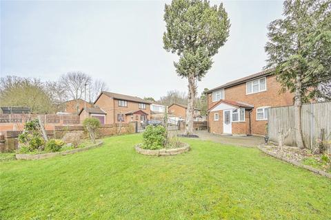 4 bedroom detached house for sale, Marshalls Close, London, N11
