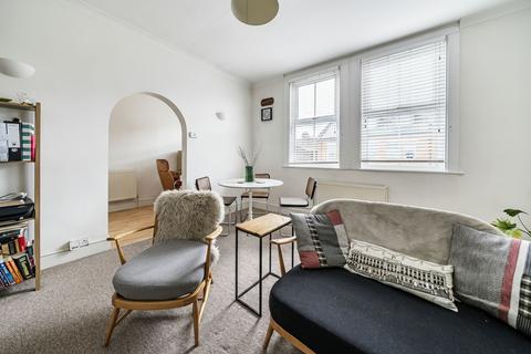 2 bedroom flat for sale, Frances Road, Windsor, SL4