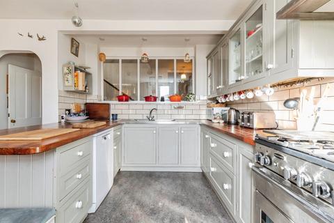 5 bedroom semi-detached house for sale, Quarry Road, Hastings