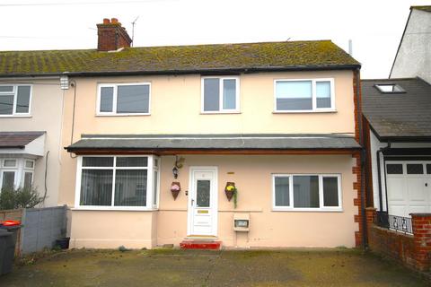 4 bedroom house to rent, Tonford Lane, Canterbury