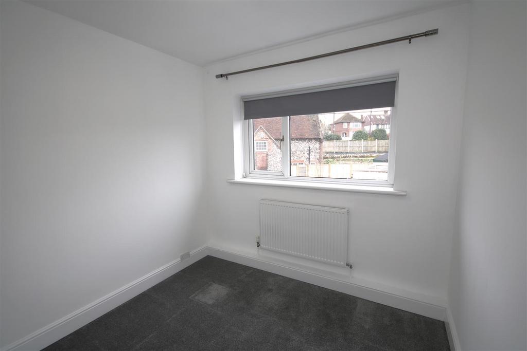 Bedroom 5a.JPG