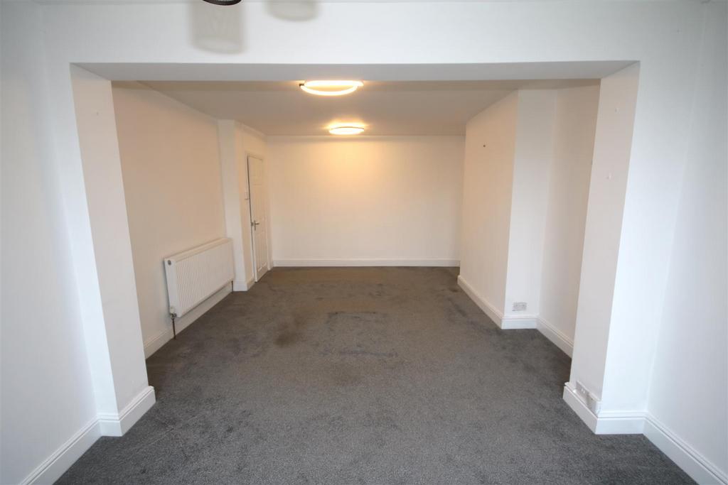 Living Room b.JPG