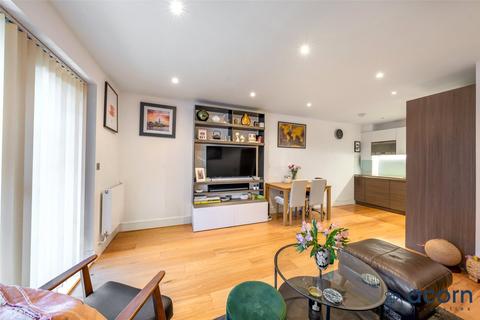 1 bedroom apartment to rent, Arrandene Apartments, Silverworks Close NW9