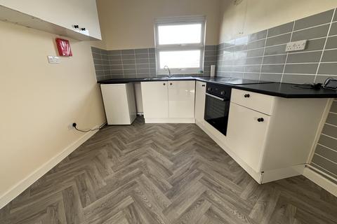 2 bedroom maisonette to rent, Springfield Road, Chelmsford