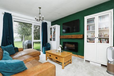 4 bedroom detached house for sale, Bawtry Road, Tickhill, Doncaster