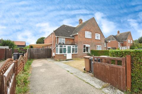 3 bedroom semi-detached house for sale, Lingwood Close, Danbury, Chelmsford