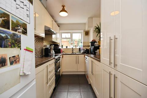 3 bedroom semi-detached house for sale, Lingwood Close, Danbury, Chelmsford
