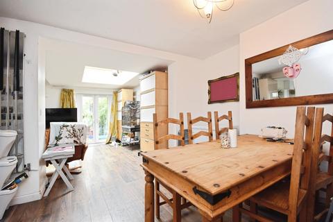 3 bedroom semi-detached house for sale, Lingwood Close, Danbury, Chelmsford