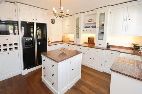 6 bedroom terraced house for sale, Bradford Street, Braintree