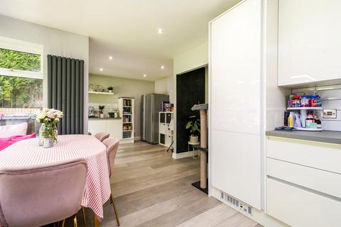 4 bedroom detached house for sale, Low Golden Smithies, Swinton, Mexborough