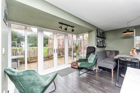 4 bedroom detached house for sale, Poppy Fields Avenue, Pontefract