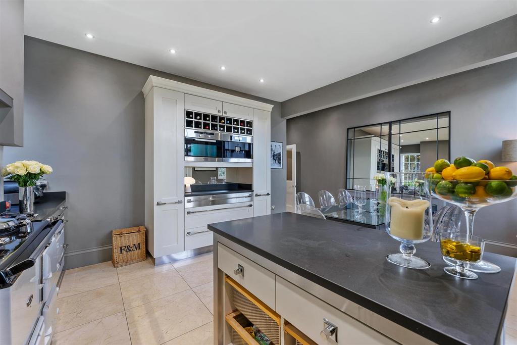 Dining Kitchen