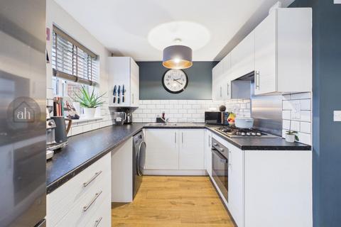2 bedroom flat for sale, Brooke Way, Stowmarket