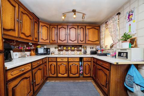 3 bedroom semi-detached house for sale, Eastfield Drive, Alfreton DE55