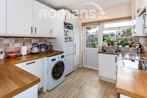 3 bedroom house to rent, Cornwell Road, Old Windsor, Windsor, SL4