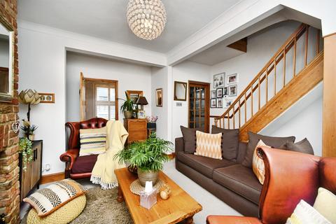 3 bedroom terraced house for sale, Hendon Street, BRIGHTON
