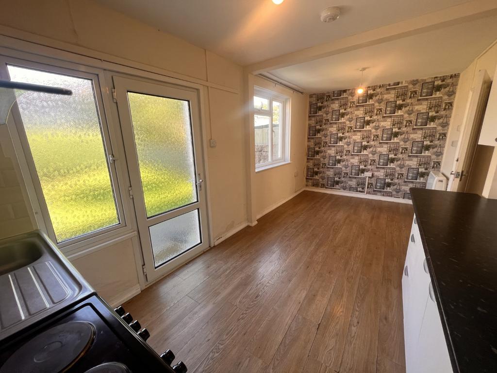 Open Plan Kitchen and Dining Room