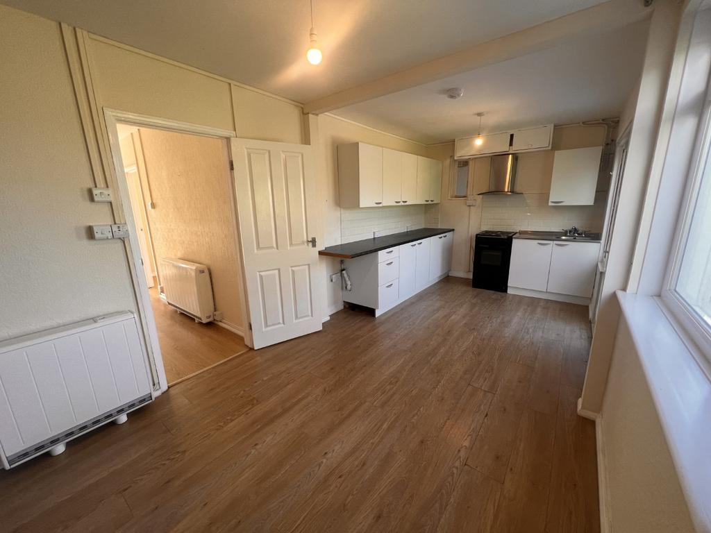 Open Plan Kitchen and Dining Room
