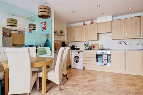 2 bedroom apartment for sale, Stone Close, Poole