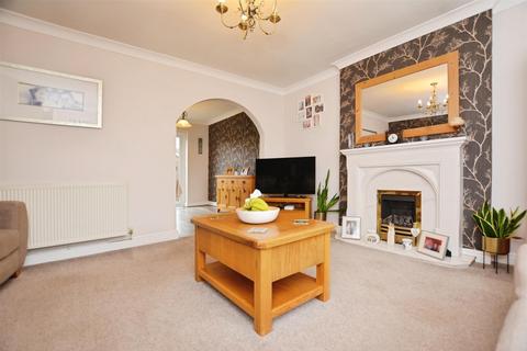 3 bedroom detached house for sale, Blackthorn Close, Scunthorpe
