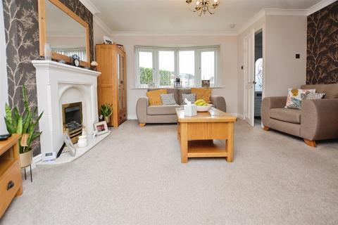 3 bedroom detached house for sale, Blackthorn Close, Scunthorpe