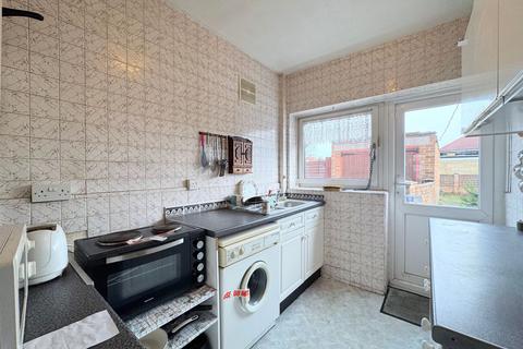 3 bedroom house for sale, Camrose Avenue, Edgware, HA8