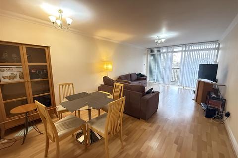 2 bedroom flat for sale, Claremont Heights Islington N1