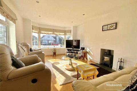 4 bedroom bungalow for sale, Smugglers Lane North, Highcliffe, Christchurch, BH23
