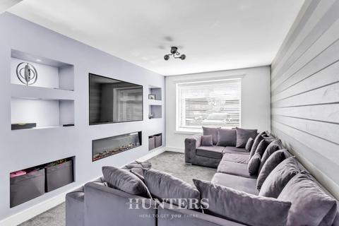 3 bedroom terraced house for sale, Wince Close, Alkrington, Manchester, M24