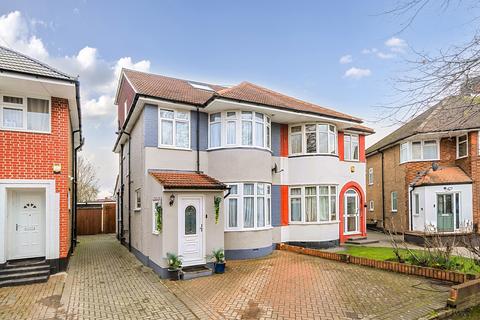 5 bedroom semi-detached house for sale, Pavilion Way, Ruislip