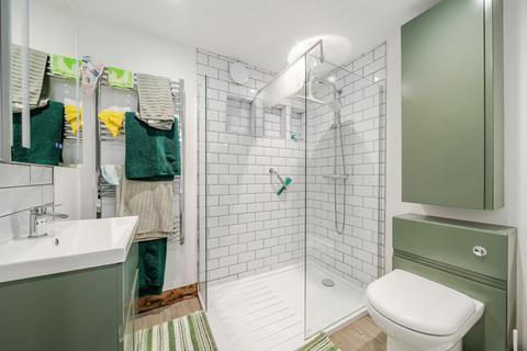 5 bedroom semi-detached house for sale, Pavilion Way, Ruislip