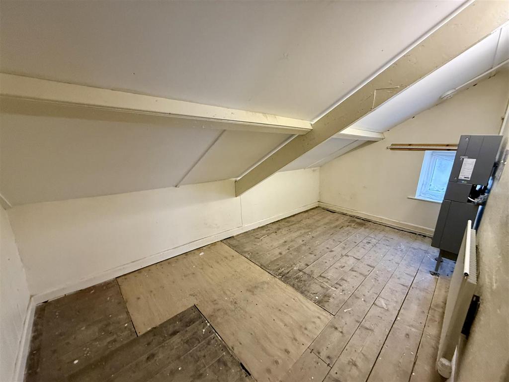 Bedroom 3 / Loft Room