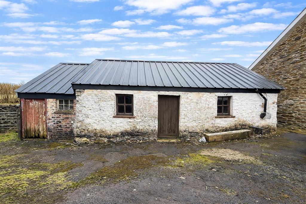The Old Smithy / Workshop