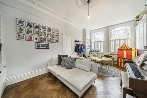 5 bedroom semi-detached house for sale, Dafforne Road, London SW17