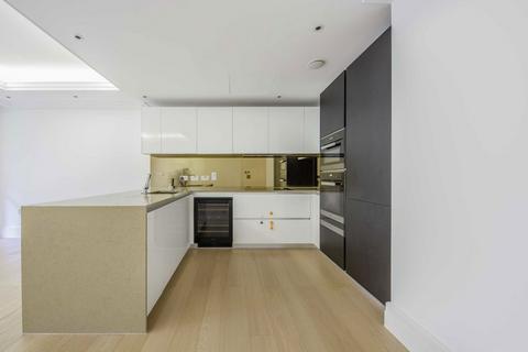 2 bedroom flat to rent, Chambers Park Hill, London SW20
