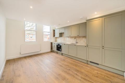 1 bedroom flat to rent, Minster Road, LONDON NW2