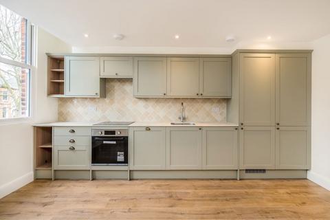 1 bedroom flat to rent, Minster Road, LONDON NW2