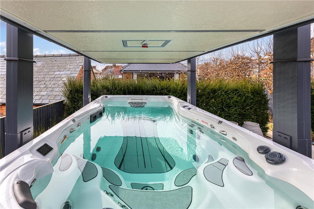 Swim-Spa