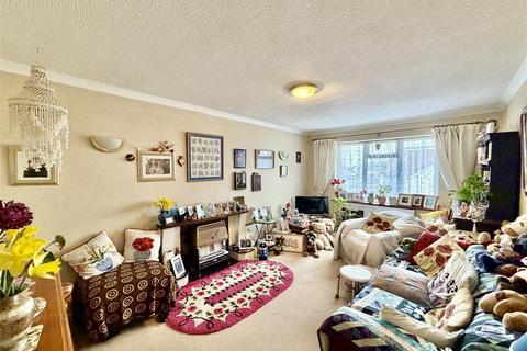 undefined, Beech House, Heston TW5