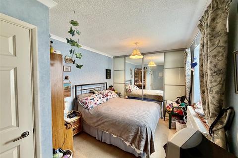 undefined, Beech House, Heston TW5