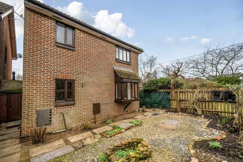 1 bedroom end of terrace house for sale, Badgers Cross, Portsmouth Road, Milford, GU8