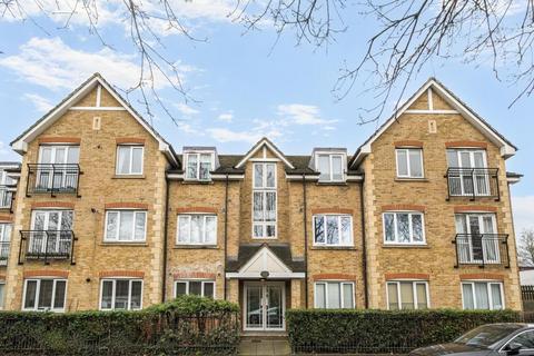 2 bedroom flat for sale, 12 Clifton Court,  Hollyfield Road,  Surbiton,  KT5