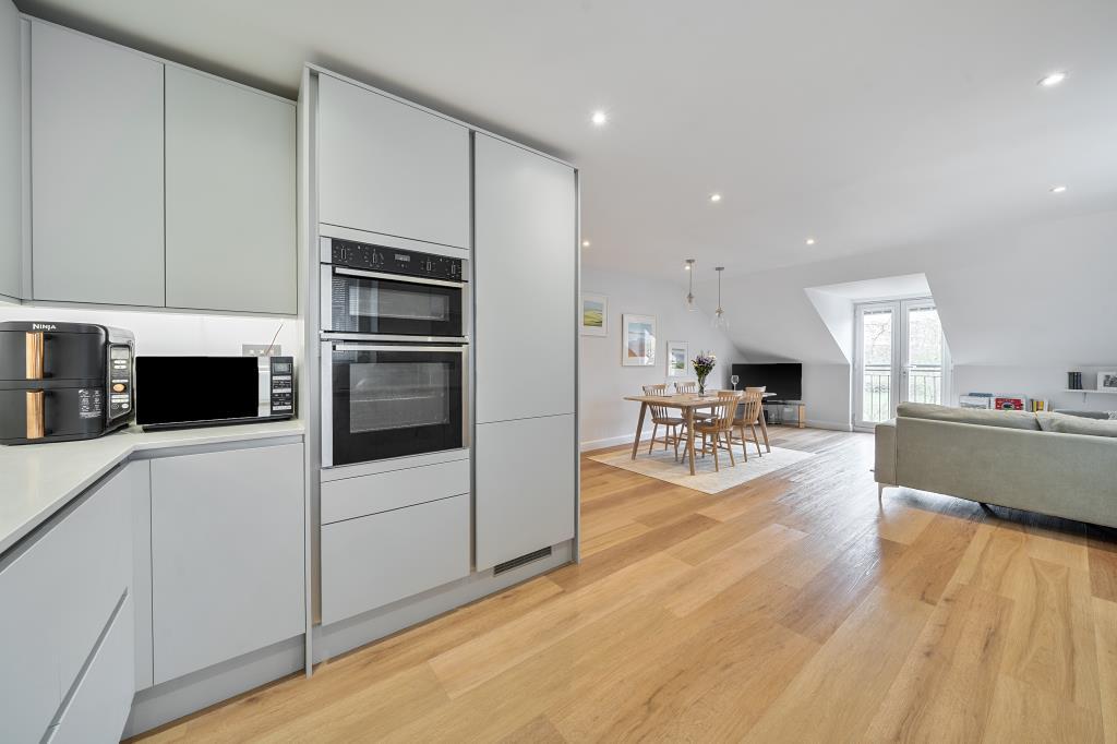 Kitchen/Reception