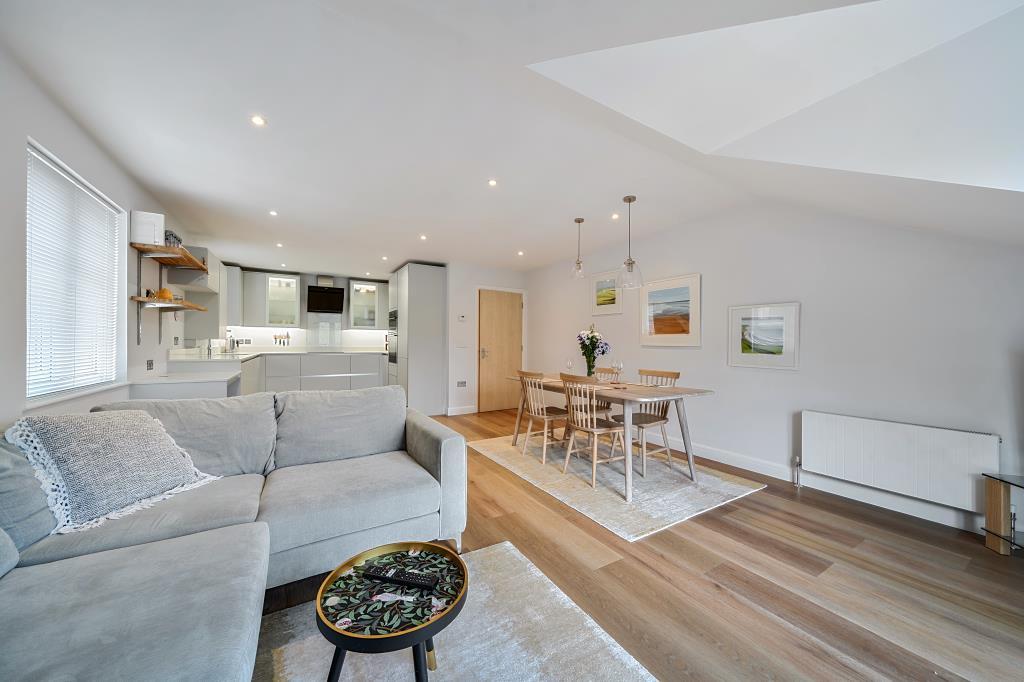 Kitchen/Reception